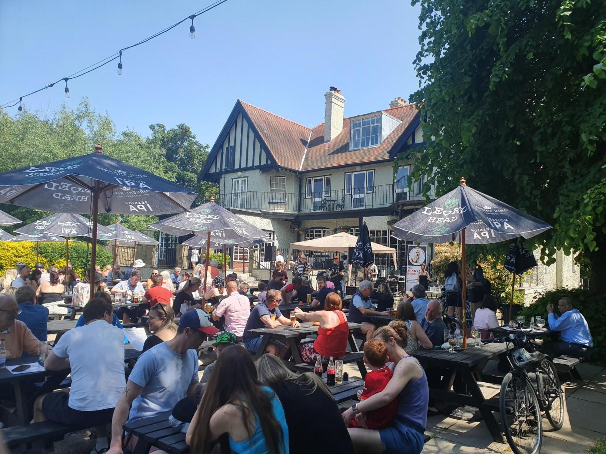 The Weir Hotel Walton-on-Thames Eksteriør bilde